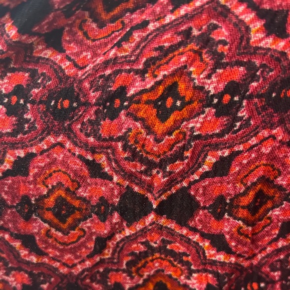 NWT- Patterned Cold-Shoulder Dress - Picture 3 of 4